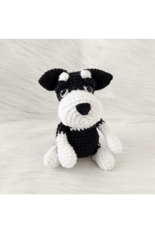 Perrito shcnauzer amigurumi